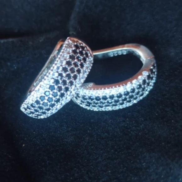 Sterling Silver Black Hoop Earring Simulated diamonds Black gothic Sparkly - Picture 10 of 15